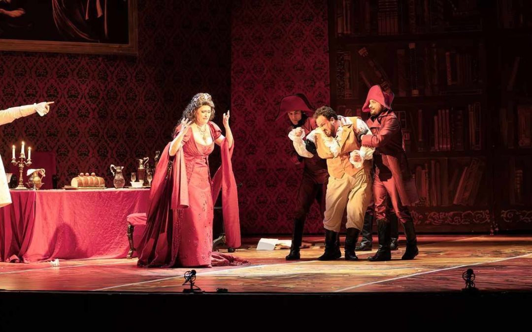 Opera își sărbătorește astăzi un star, un tenor
